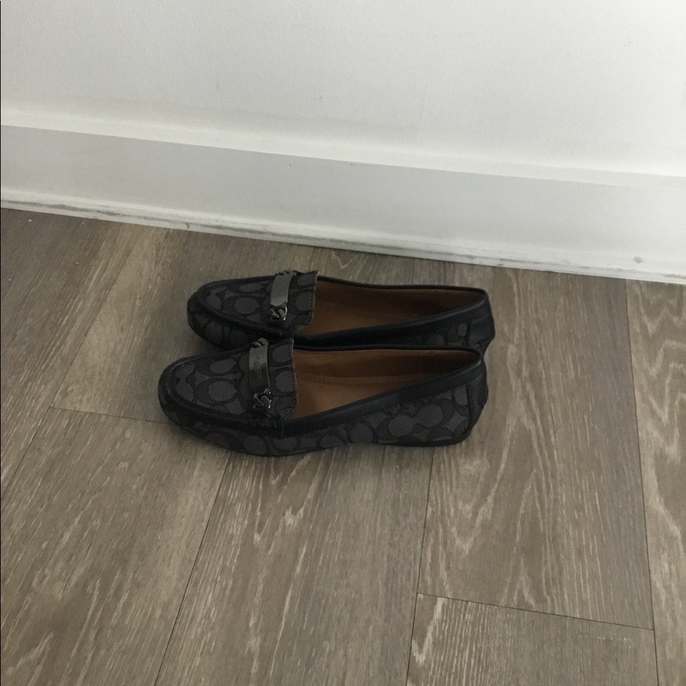 Like new “Haley” Coach Flat Loafers Size 7:5 $70 - Picture 4 of 9